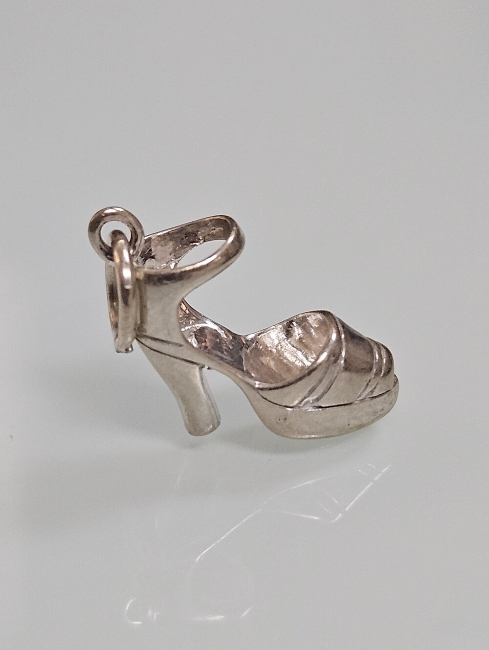 Shube 925 High Heel Shoe Steeling Silver Charm Pendant